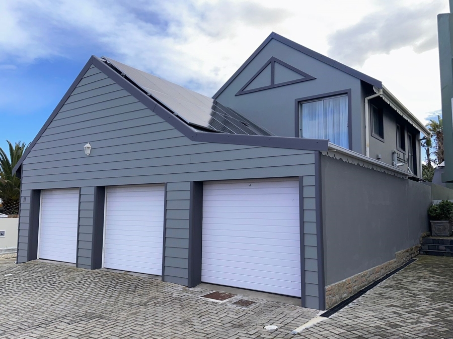 3 Bedroom Property for Sale in Marina Martinique Eastern Cape